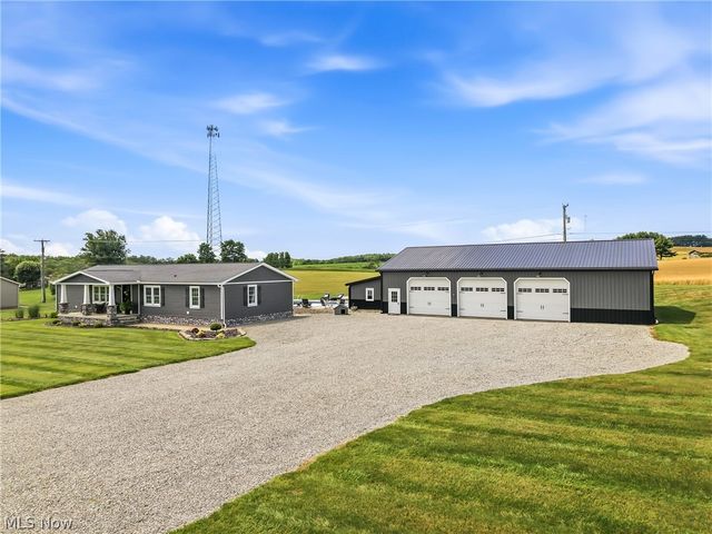 42275 State Route 39, Wellsville, OH 43968