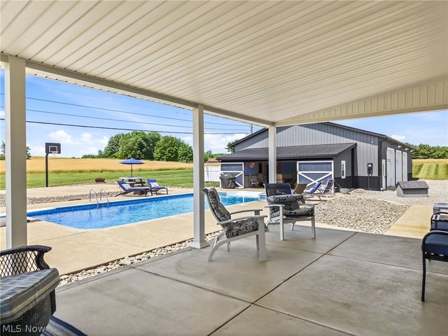 42275 State Route 39, Wellsville, OH 43968