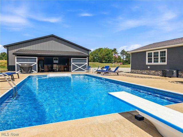 42275 State Route 39, Wellsville, OH 43968