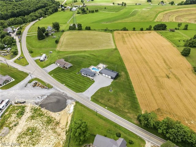 42275 State Route 39, Wellsville, OH 43968