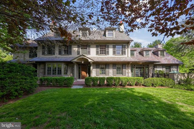 1933 LITITZ PIKE, Lancaster, PA 17601