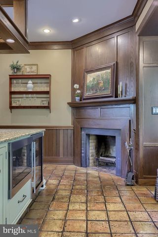 1933 LITITZ PIKE, Lancaster, PA 17601