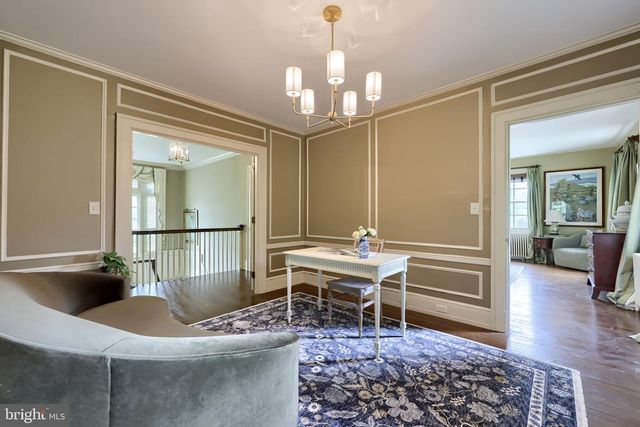 1933 LITITZ PIKE, Lancaster, PA 17601