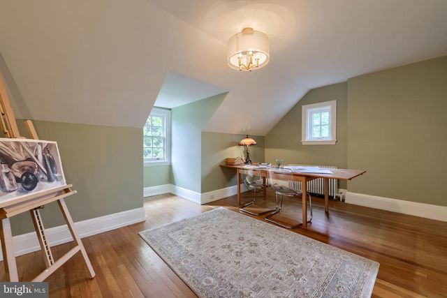 1933 LITITZ PIKE, Lancaster, PA 17601
