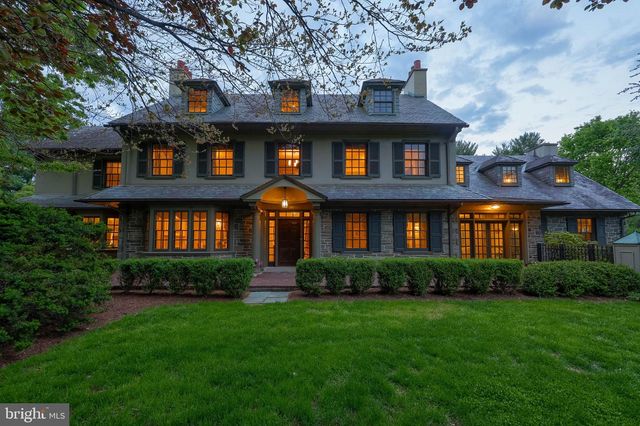 1933 LITITZ PIKE, Lancaster, PA 17601
