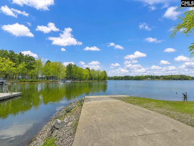 704 Harbor View Drive, Prosperity, SC 29227