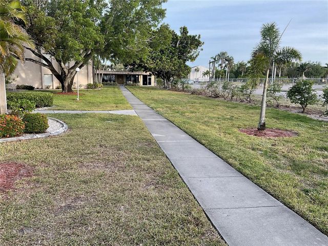 2244 WINKLER AVENUE 301, Fort Myers, FL 33901