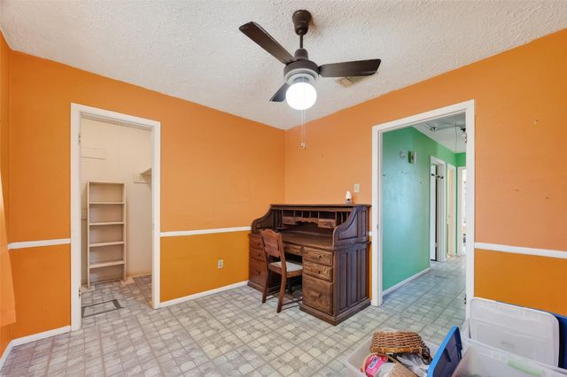 302 Windward Drive, League City, TX 77573