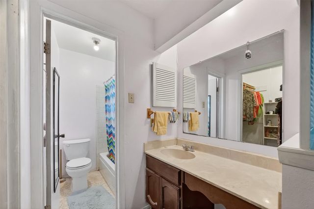 302 Windward Drive, League City, TX 77573