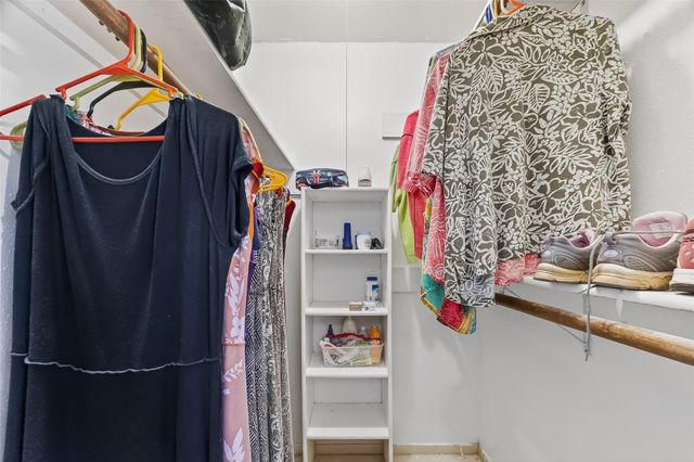 302 Windward Drive, League City, TX 77573