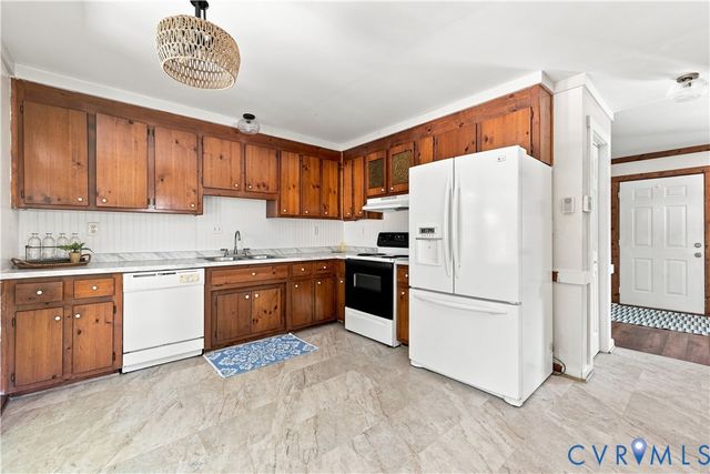 6906 Mason Woods Dr, Chesterfield, VA 23234