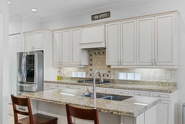 117 Via Condado Way, Palm Beach Gardens, FL 33418