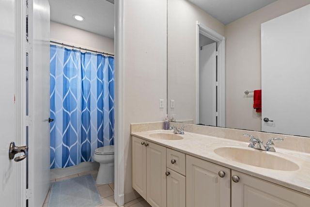 117 Via Condado Way, Palm Beach Gardens, FL 33418