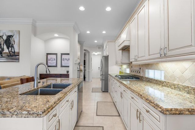 117 Via Condado Way, Palm Beach Gardens, FL 33418