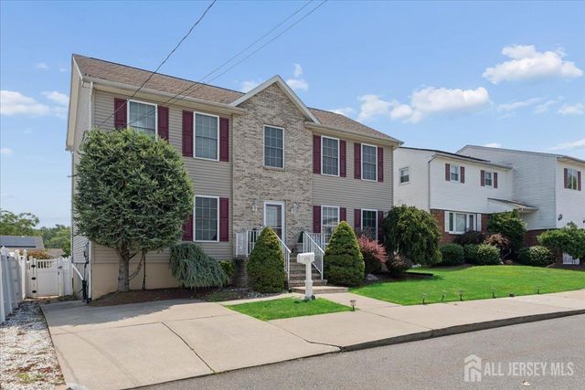 130 Clauss Street, Carteret, NJ 07008