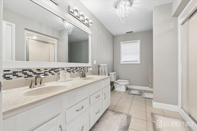 130 Clauss Street, Carteret, NJ 07008
