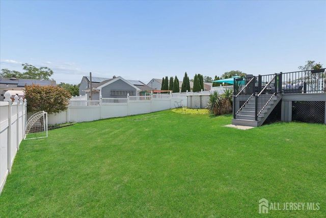 130 Clauss Street, Carteret, NJ 07008