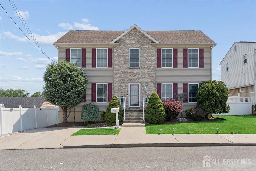 130 Clauss Street, Carteret, NJ 07008