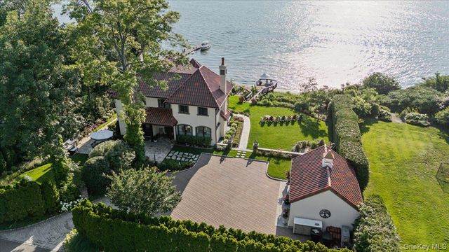 353 Centre Island Road, Oyster Bay, NY 11771