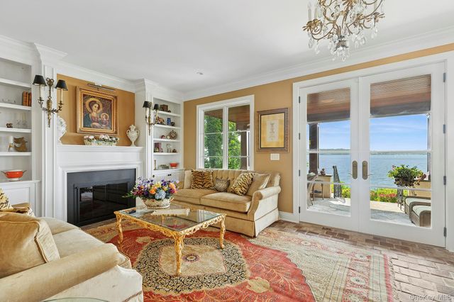 353 Centre Island Road, Oyster Bay, NY 11771