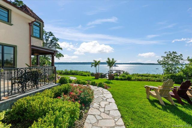 353 Centre Island Road, Oyster Bay, NY 11771
