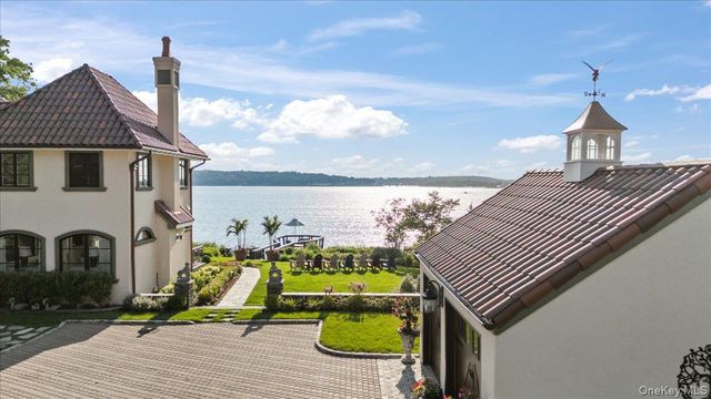 353 Centre Island Road, Oyster Bay, NY 11771