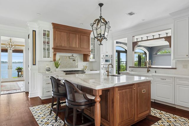 353 Centre Island Road, Oyster Bay, NY 11771
