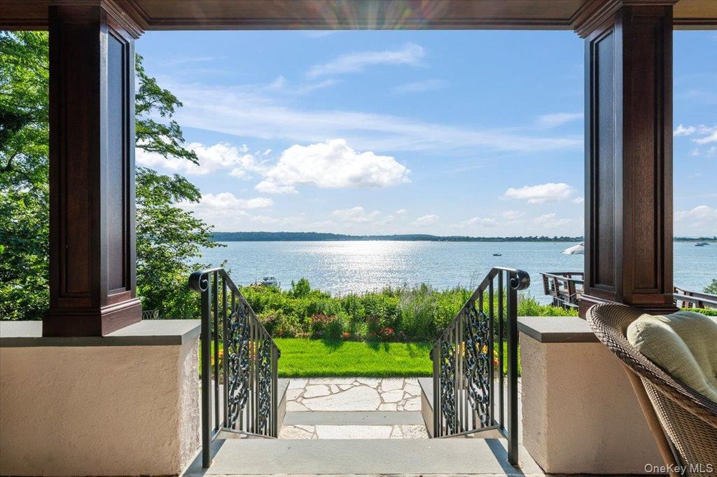 353 Centre Island Road, Oyster Bay, NY 11771