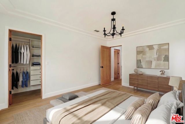 3936 Olmsted Avenue, Los Angeles, CA 90008