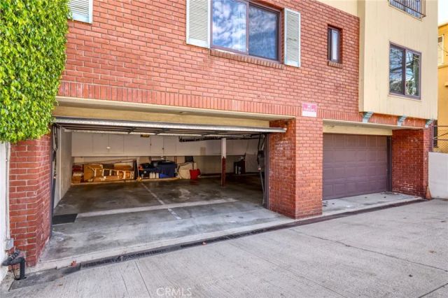 312 N Louise 108, Glendale, CA 91206