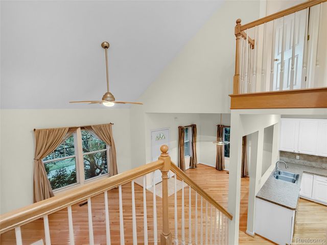 1400 Beaconsfield Avenue, Grosse Pointe Park, MI 48230