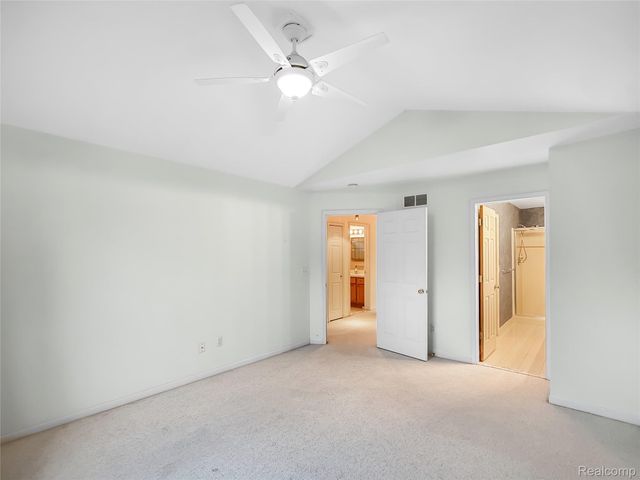 1400 Beaconsfield Avenue, Grosse Pointe Park, MI 48230