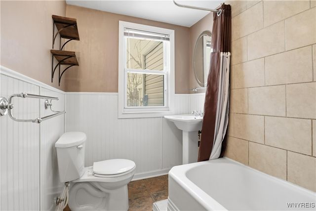 236 Koenig Road, Tonawanda, NY 14150