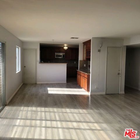 1200 S Shenandoah Street 305, Los Angeles, CA 90035