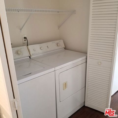 1200 S Shenandoah Street 305, Los Angeles, CA 90035