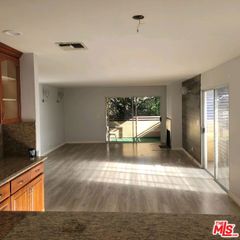 1200 S Shenandoah Street 305, Los Angeles, CA 90035