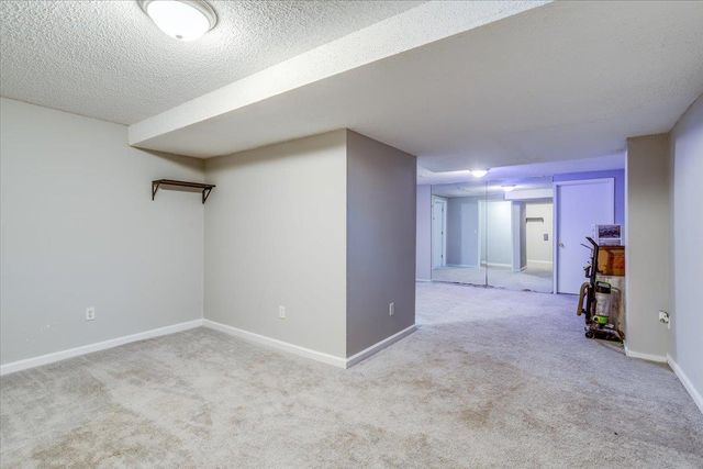 5213 E 20th St N, Wichita, KS 67208