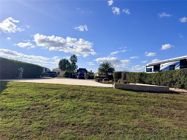 9477 SE 49TH TERRACE, Webster, FL 33597