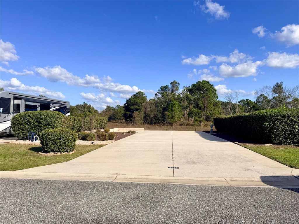 9477 SE 49TH TERRACE, Webster, FL 33597