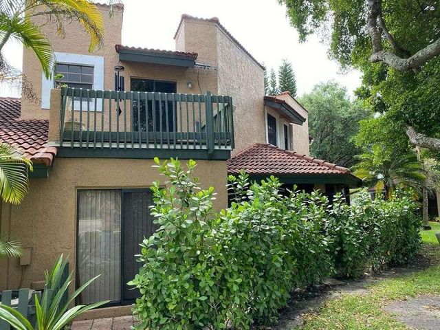 9231 W Sunrise Boulevard, Plantation, FL 33322