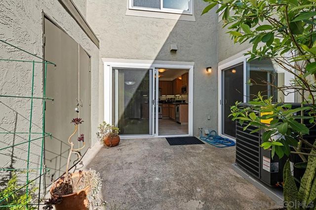 10865 MACOUBA PLACE, San Diego, CA 92124