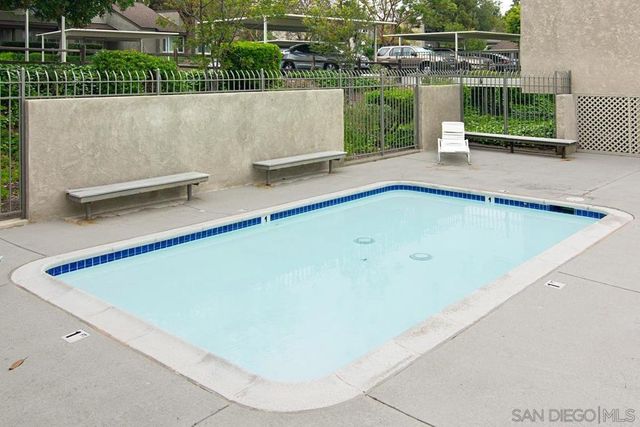 10865 MACOUBA PLACE, San Diego, CA 92124