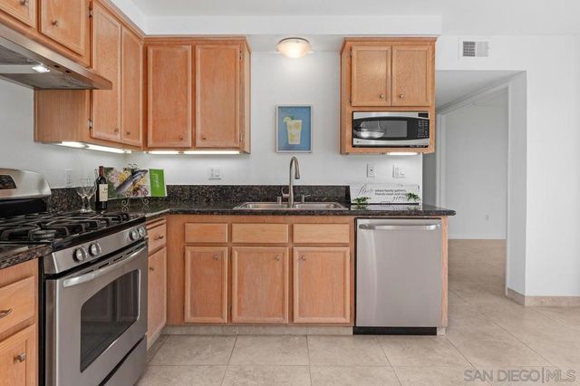 10865 MACOUBA PLACE, San Diego, CA 92124