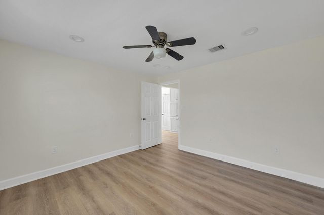 632 E 38th Street, Houston, TX 77022