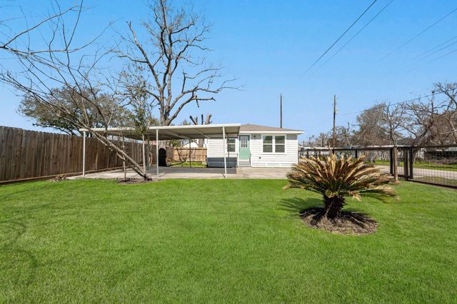 632 E 38th Street, Houston, TX 77022
