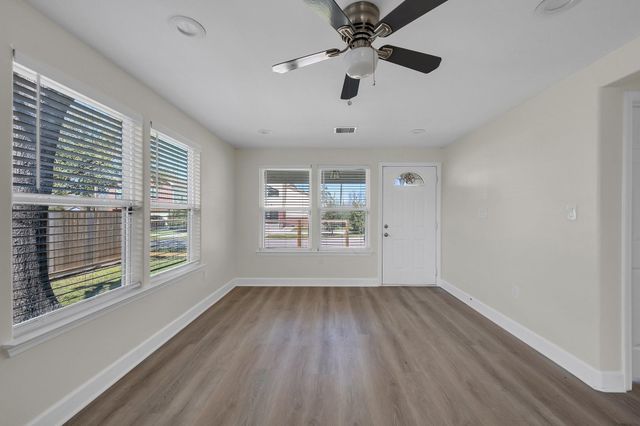 632 E 38th Street, Houston, TX 77022