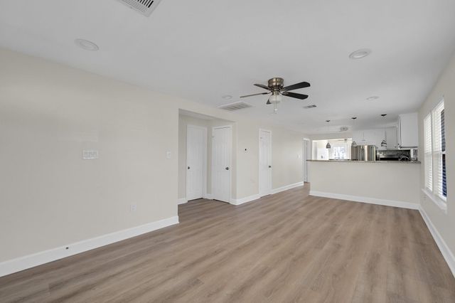 632 E 38th Street, Houston, TX 77022