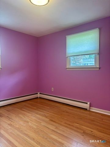 129 Oldham Avenue, Waterbury, CT 06705