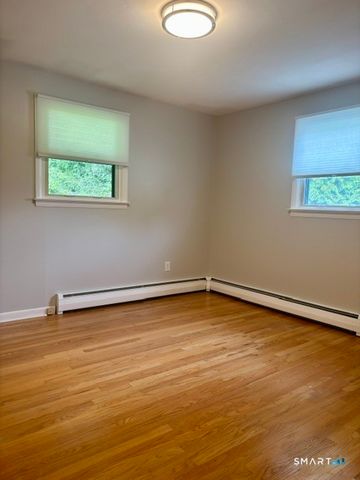 129 Oldham Avenue, Waterbury, CT 06705