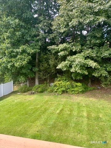 129 Oldham Avenue, Waterbury, CT 06705